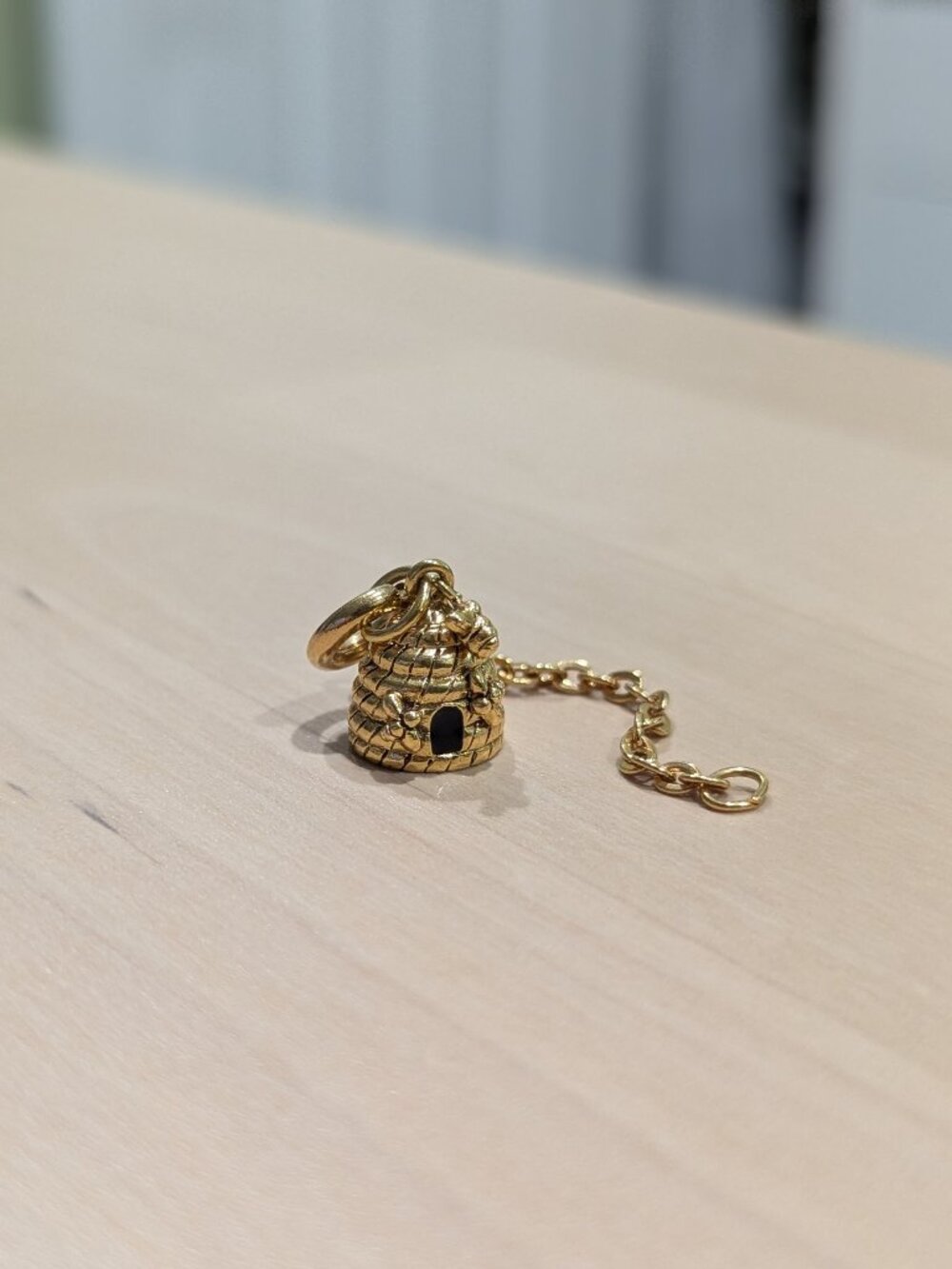 Vintage Joan Rivers Gold Beehive Charm w/ Extender
